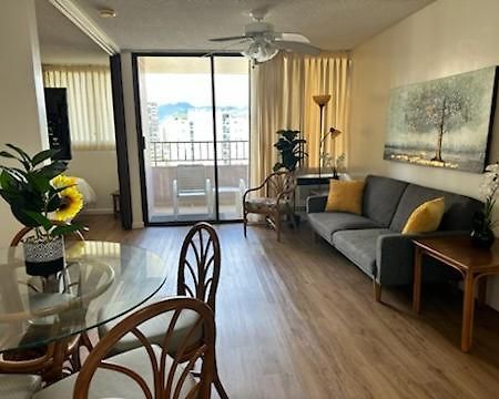 Island Vacations Apart otel Honolulu Dış mekan fotoğraf